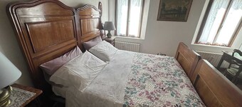 Villa i Cipressi, Riva del Po, FE