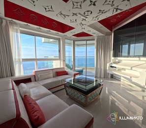 Living area - LV Inspired Luxury Two Bedroom in Bocagrande (Cartagena de Indias)
