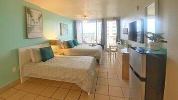 Iron/ironing board, free WiFi, bed sheets