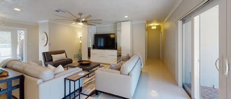 Casa Premium, baño en la habitación, vista al canal | Lounge