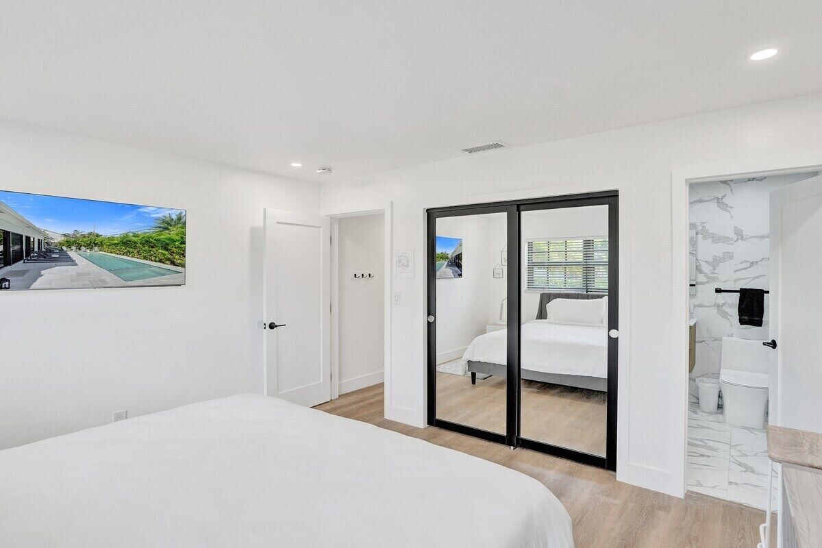 Luxury House, Private Bathroom, Garden View | 3 bedrooms, premium bedding, pillowtop beds, travel crib