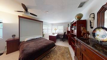 Deluxe House, Private Bathroom, Canal View | 3 bedrooms