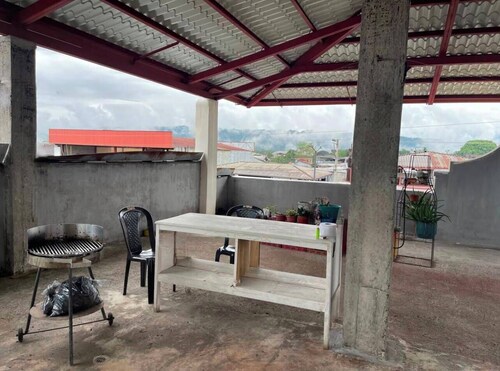 VACATION HOME WITH EASY ACCESS TO TOURIST ATTRACTIONS IN THE HEART OF THE AMAZON
