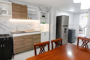 Apartment | Dining