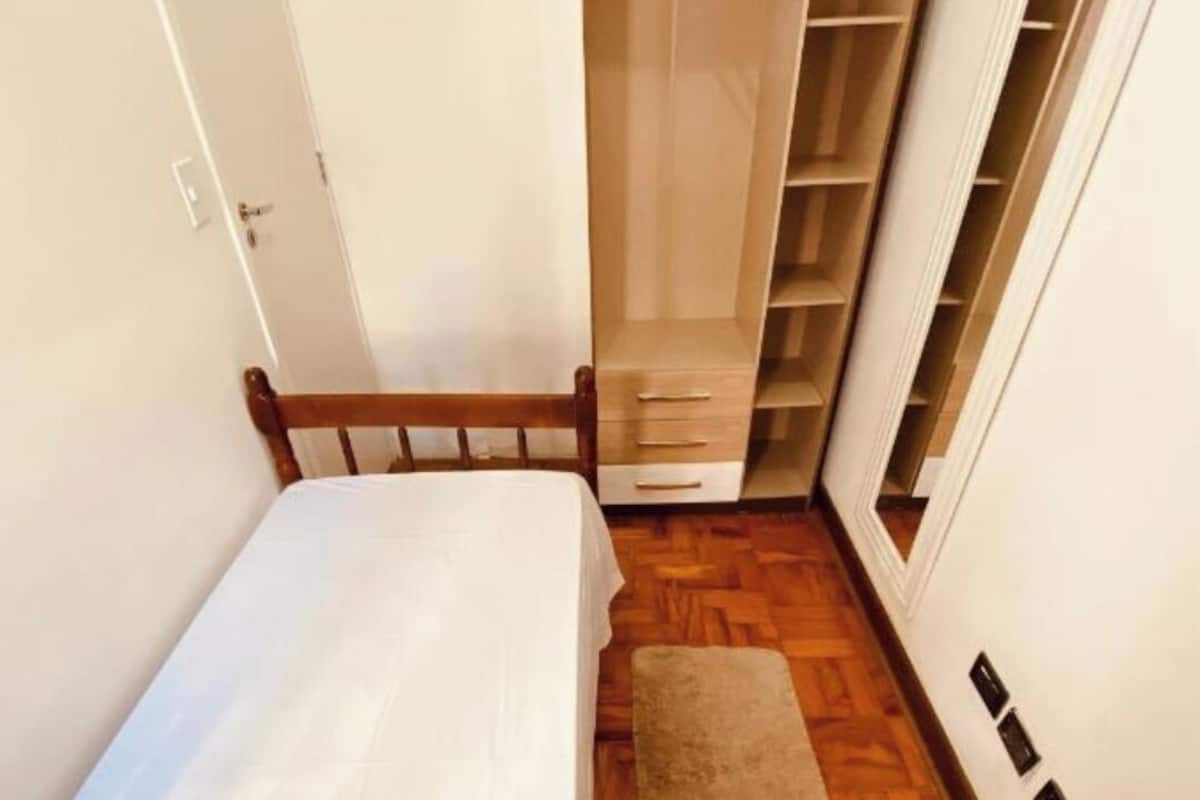 Habitación individual básica | Wifi gratis 