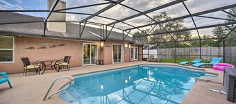 Phenomenal 3-bedroom house with AC in charming Kissimmee w/heated pool & lanai