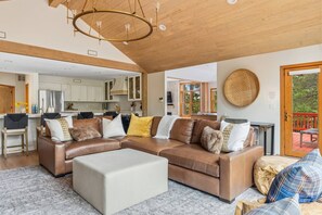 TV, fireplace, video games, ping pong - Hot Tub*A/C*Pool Table*Xbox*Fireplace (Flagstaff)