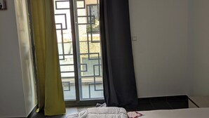 Unclassified image, 5 of 18, button - Friendly House Dakar (Dakar)