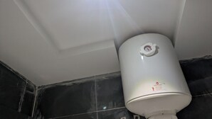 Unclassified image, 4 of 18, button - Friendly House Dakar (Dakar)