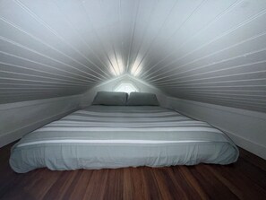 1 habitación, wifi y ropa de cama