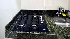 Departamento básico | Cocina privada
