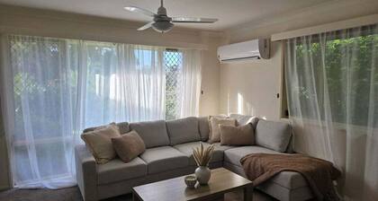 Comfortable Family Home | Bethania 4B