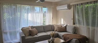 Comfortable Family Home | Bethania 4B