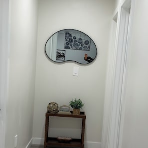Interior - Superb and spacious 2-bedroom apartment in peaceful Saskatoon neighborhood (Saskatoon)