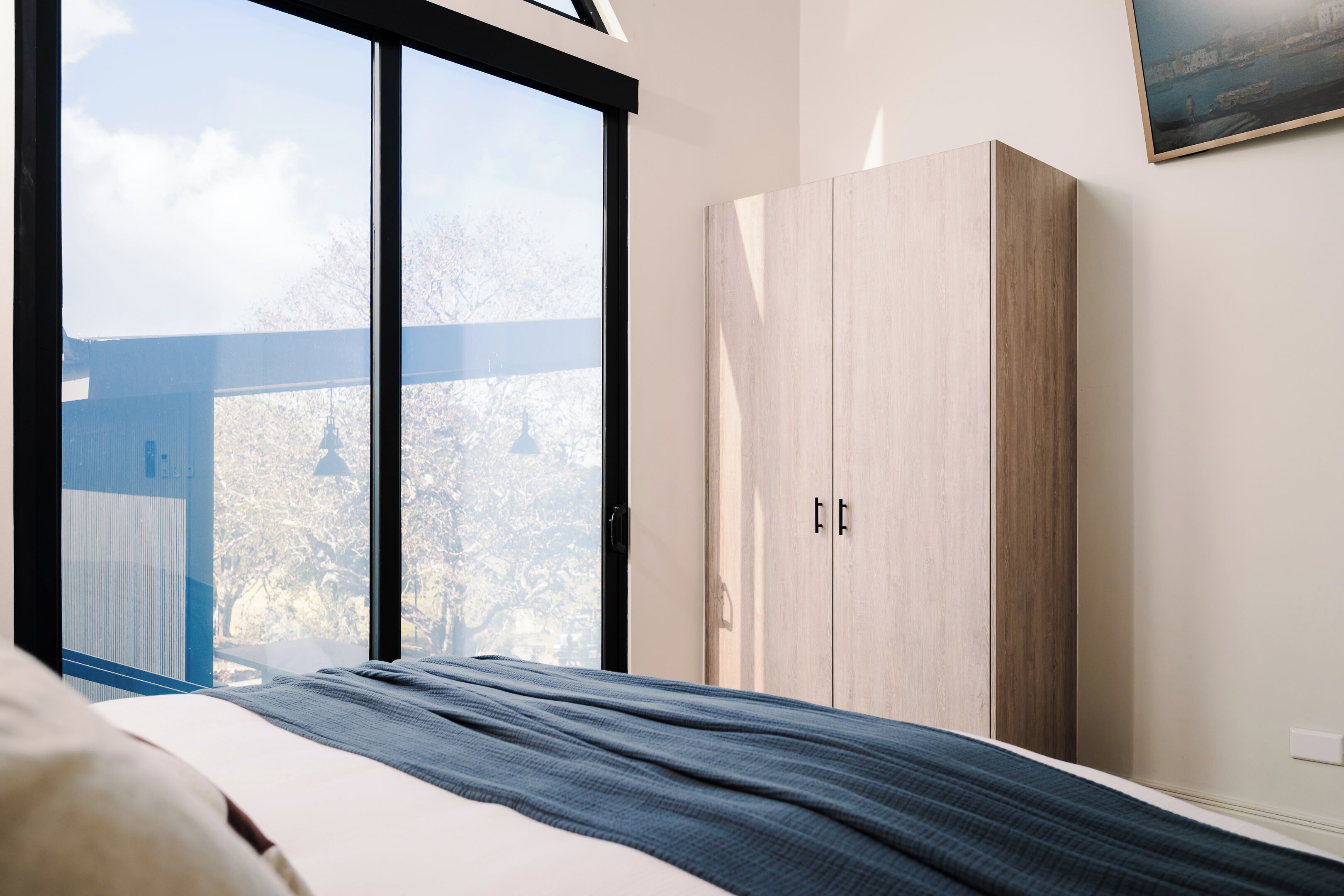 Villa Premium, alberca privada, vista al mar | Caja de seguridad en la habitación y tabla de planchar con plancha 