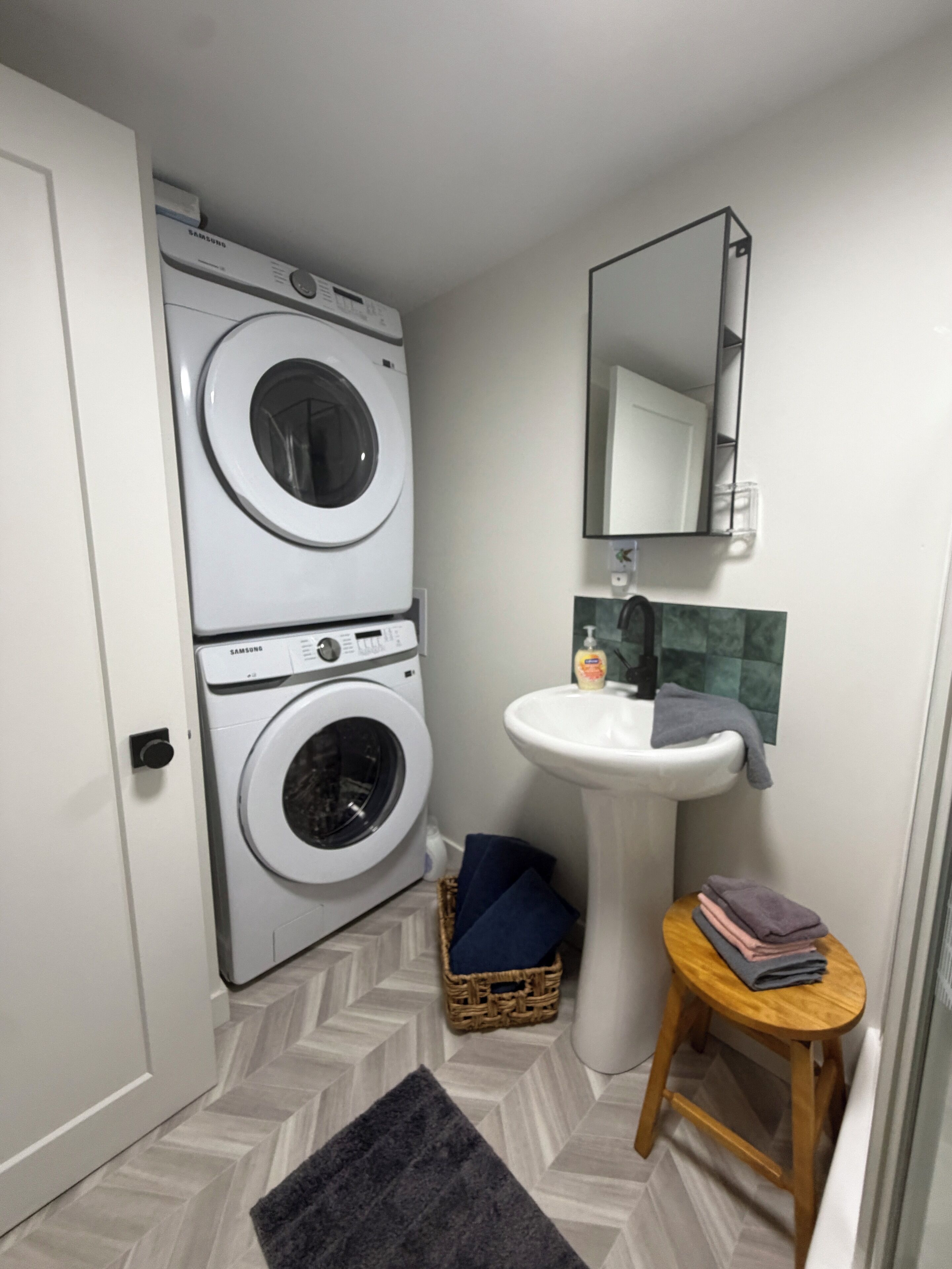 Shower, towels, toilet paper
