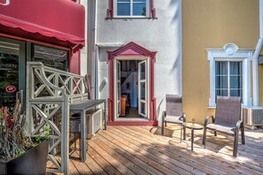 Terrace/patio - A dream apartment at the foot of the slopes with a private terrace. (Mont-Tremblant)