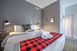 Room - A dream apartment at the foot of the slopes with a private terrace. (Mont-Tremblant)