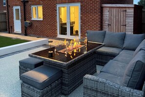 Terrace/patio - Liverpool Luxe Retreat - 4 Bedroom House (Liverpool)