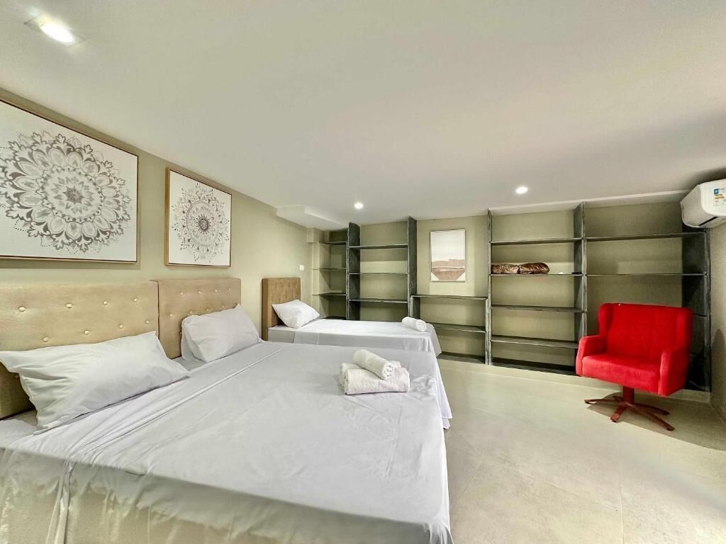 Suite | Free WiFi