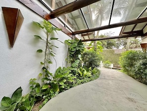 Suite | Property grounds