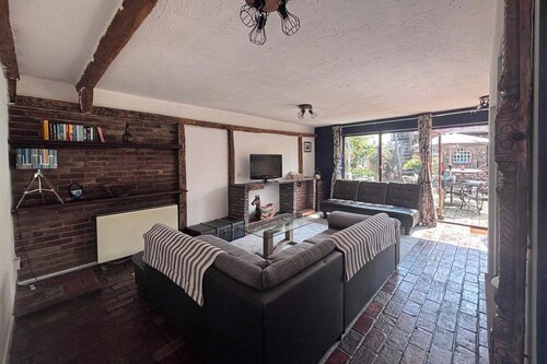Sleeps 5 with in picturesque Chiddingly