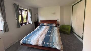WiFi, bed sheets