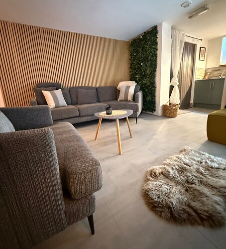 Sleeps2-RuralStudio-Dobcross-Saddleworth