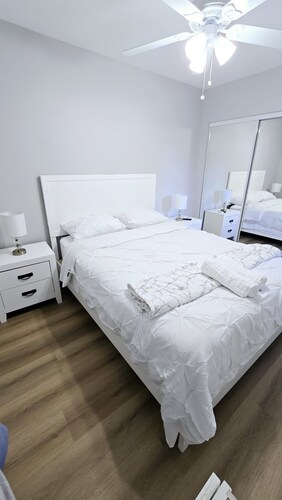 Excellent 1-bedroom private studio