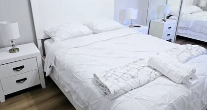 Excellent 1-bedroom private studio