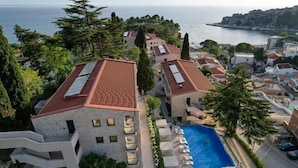 Exterior - The New Mediteran Hotel Villa Edition (Ulcinj)