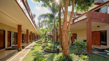 Phòng 2 giường đơn Superior, quang cảnh vườn | Khuôn viên nơi lưu trú