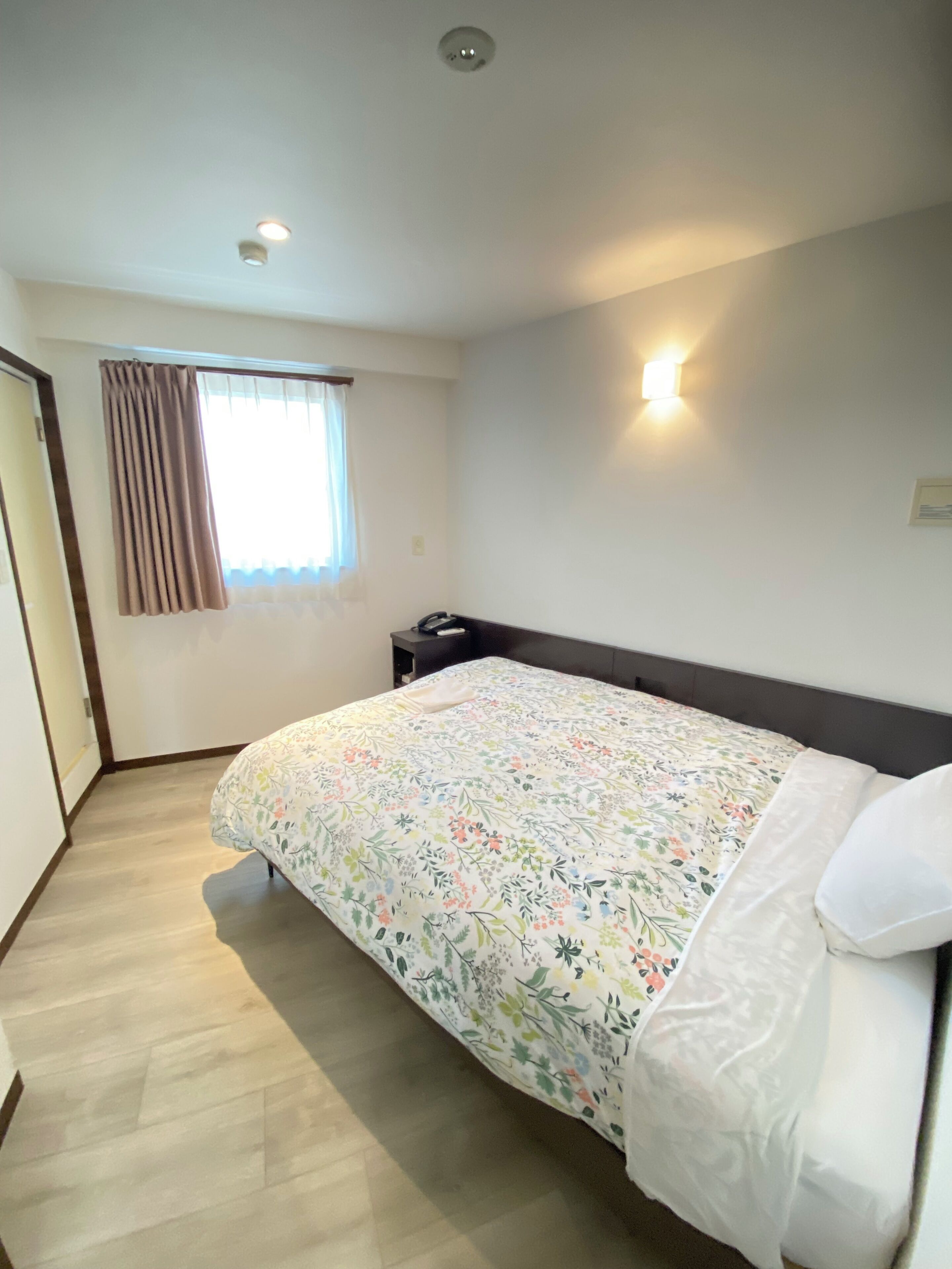 Double Room, Non Smoking, City View
