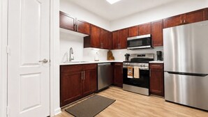 Unclassified image, 5 of 49, button - Modern Retreat  6 Min to Mayo Clinic & 10 min to Jax Beach. Cozy Suite-apartment (Jacksonville)