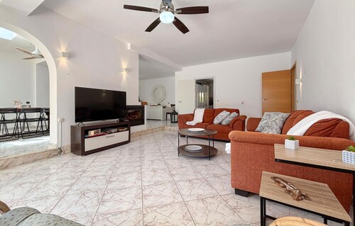 Nice home in Cartagena
