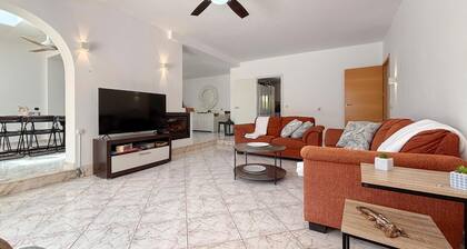 Nice home in Cartagena