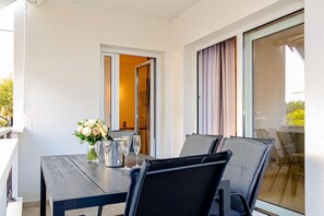 Outdoor dining - Apartment With Balcony And Parking 1, Okrug Gornji, Croatia (Okrug Gornji)