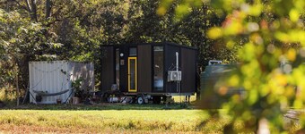 Samford Valley Retreat by Tiny Away