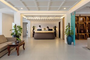 Lobby - The Riverfront Central Hotel (Siem Reap)