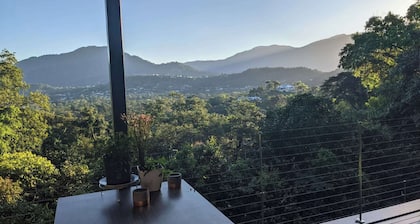 Rainforest Meets Luxury - Infinity Pool, Views