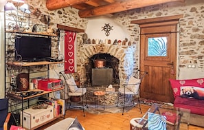 Unclassified image, 3 of 16, button - Awesome home in Val d'Aigoual (Val d'Aigoual)