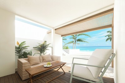 Kandooma Maldives - All Inclusive with Kids Stay & Eat Free