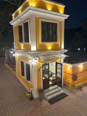 Reception - Hotel Grand Palais (Bengaluru)