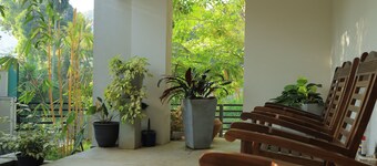 Superb 4-bedroom house with AC in charming Kandy