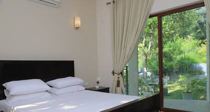 Superb 4-bedroom house with AC in charming Kandy