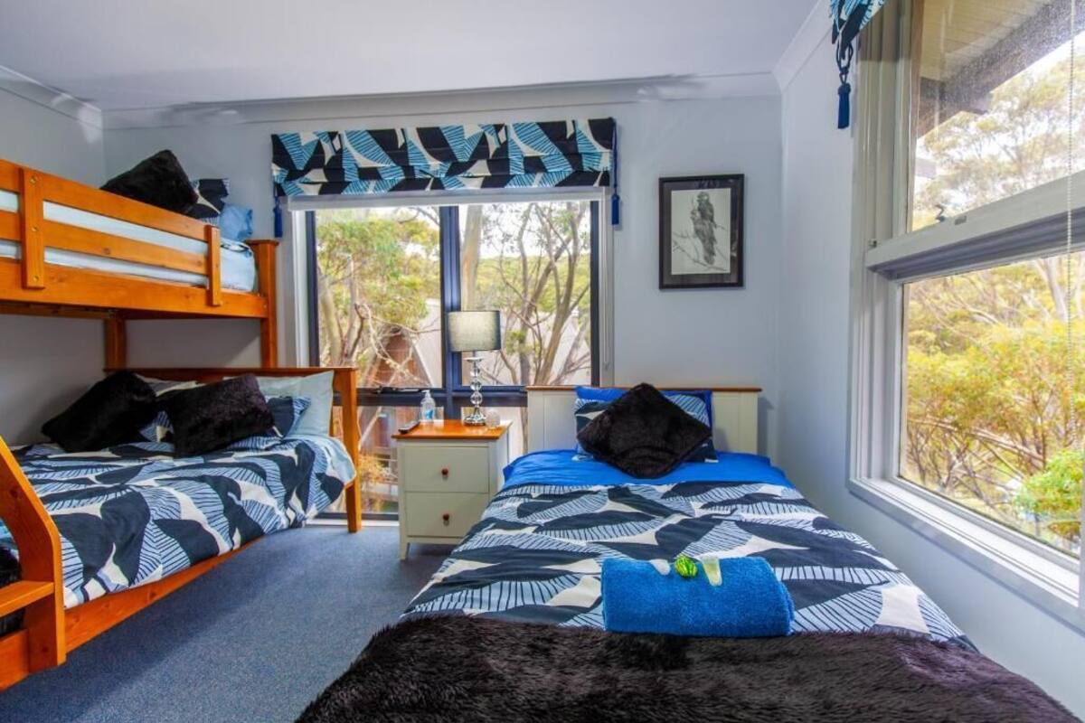 Family Quadruple Room, Mountainside | Blackout drapes, WiFi (free)