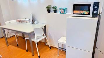 Family Quadruple Room | Dining