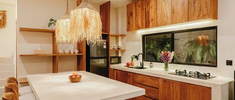 Comfort Villa, Partial Ocean View | Private kitchen | Full-size fridge, microwave, oven, stovetop