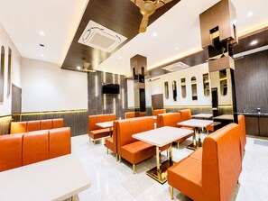 Dining - Hotel Sunrise Plaza  (Deoghar)
