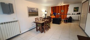 Dining - Vrbo Property (Bellegarde)